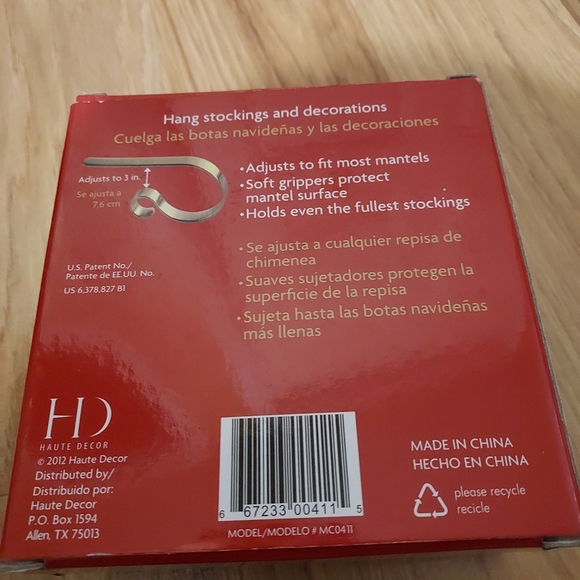 Holiday The Original Mantle Clip Bronze Color Hangers Set Of 4 - Picture 5 of 6